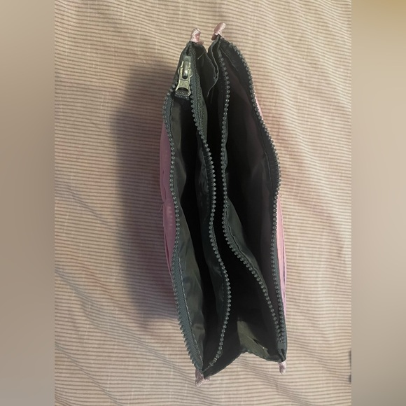 Make up bag - Picture 3 of 3